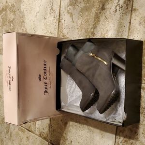 🆕🎁Juicy Couture Charcoal Jclivia Boots/Booties